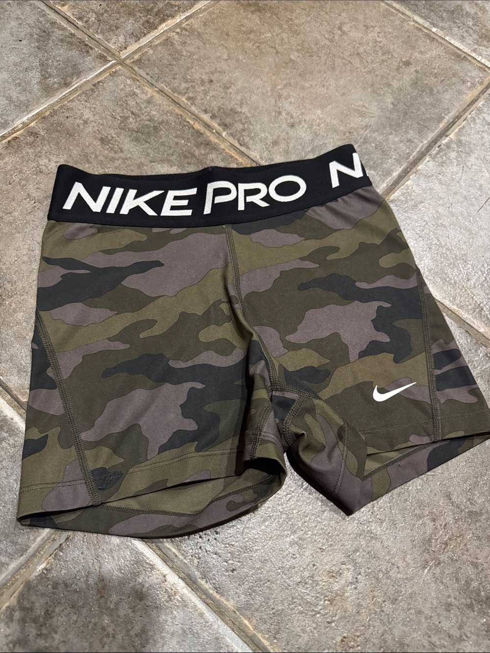 Nike Men’s Camo Compression Shorts - Olive/Black/Gray